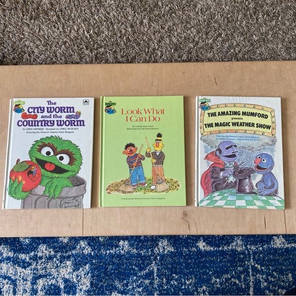Vintage Sesame Street books featuring Muppets - Picture 14 of 15
